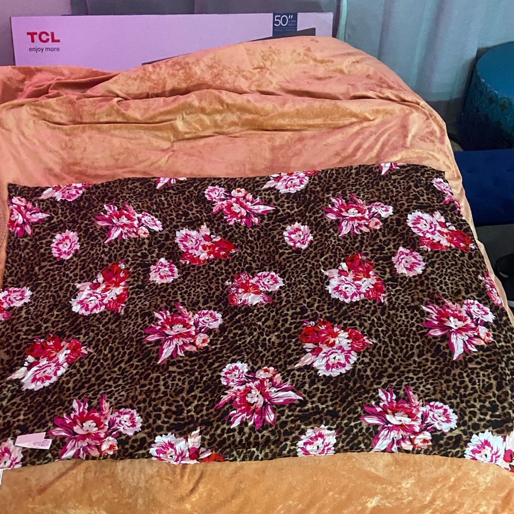 Victoria Secret swimsuit wrap or coverup sarong